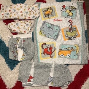 Trend Lab Dr. Seuss Friends 5 Piece Crib Bedding Set
